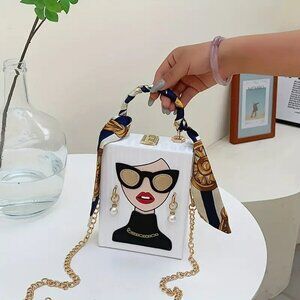 Handbag with Ladyhead and Faux Pearl Earrings Design Crossbody NWT​